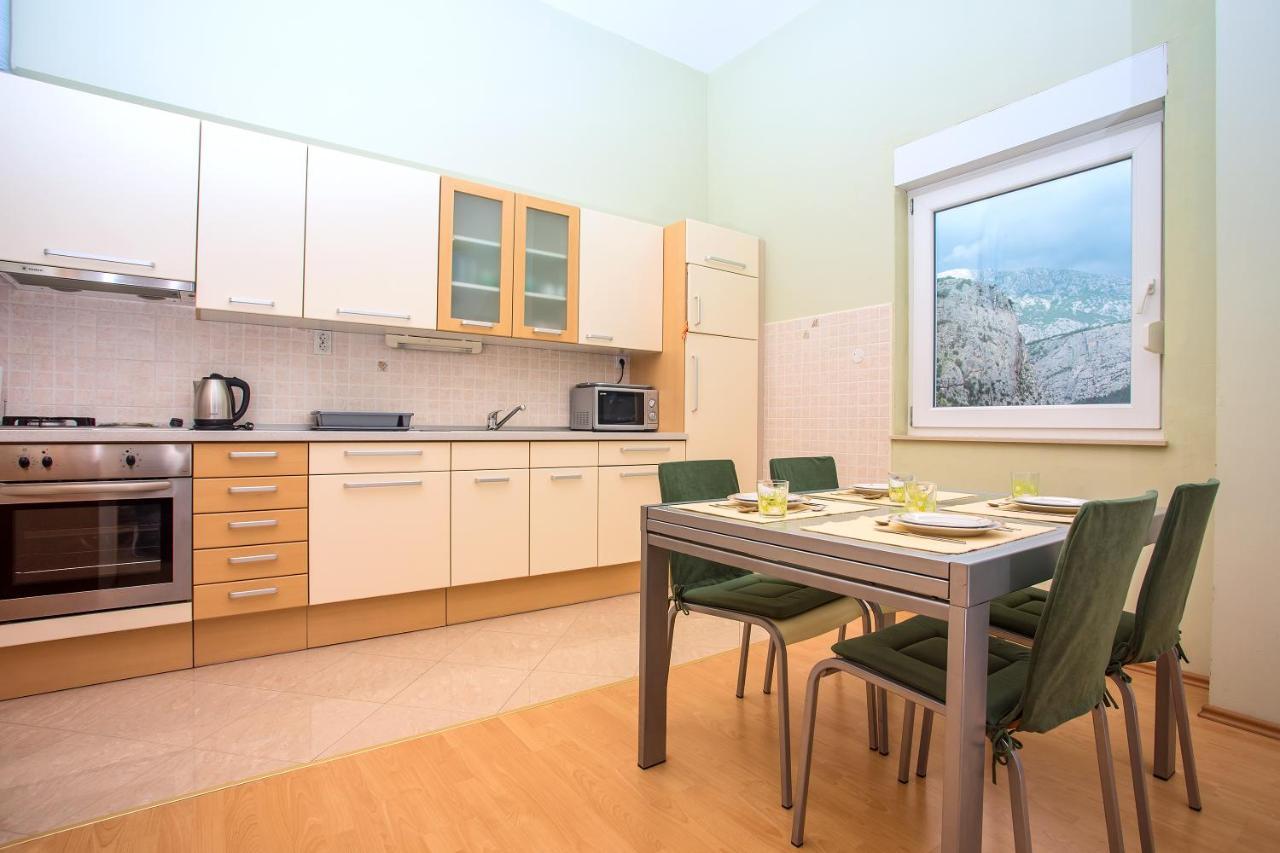 Apartmani Ribnjak Seka Omiš Exteriér fotografie