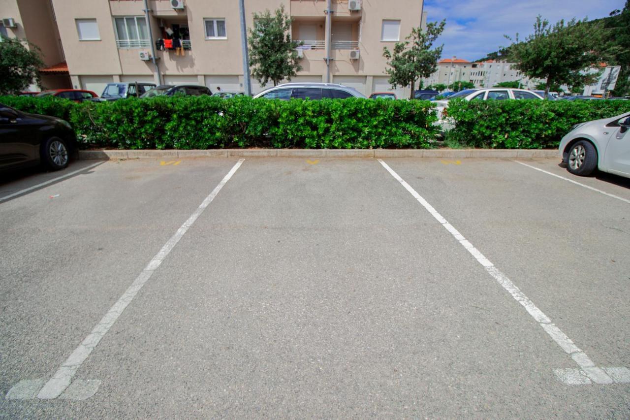 Apartmani Ribnjak Seka Omiš Exteriér fotografie