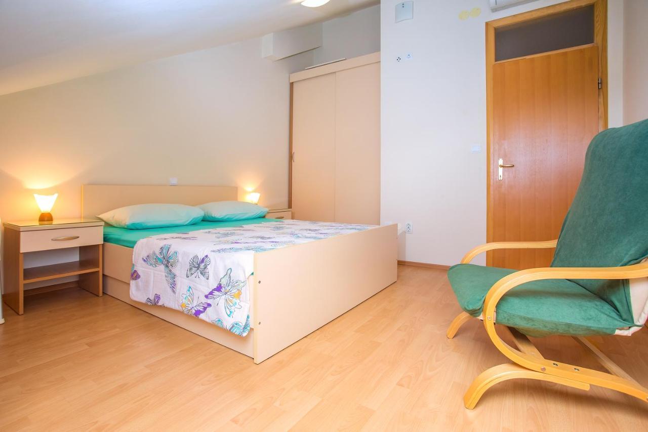 Apartmani Ribnjak Seka Omiš Exteriér fotografie