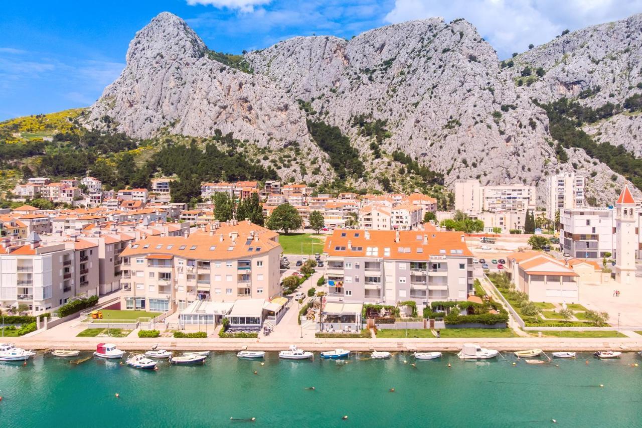 Apartmani Ribnjak Seka Omiš Exteriér fotografie